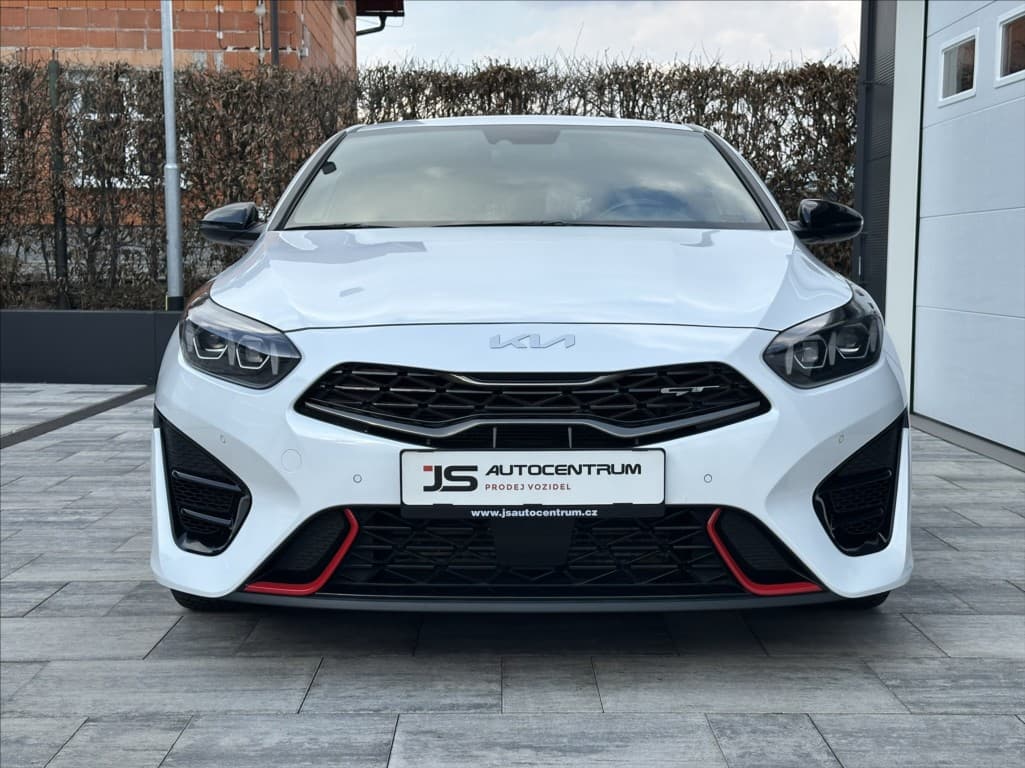 2022 Kia Proceed - 2