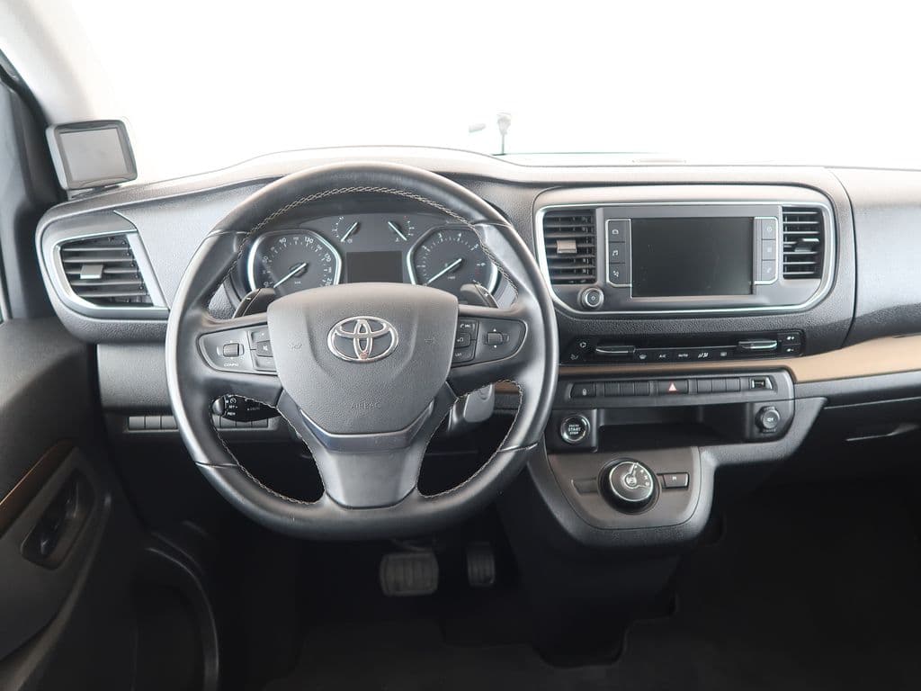 2024 Toyota Ostatní - 18