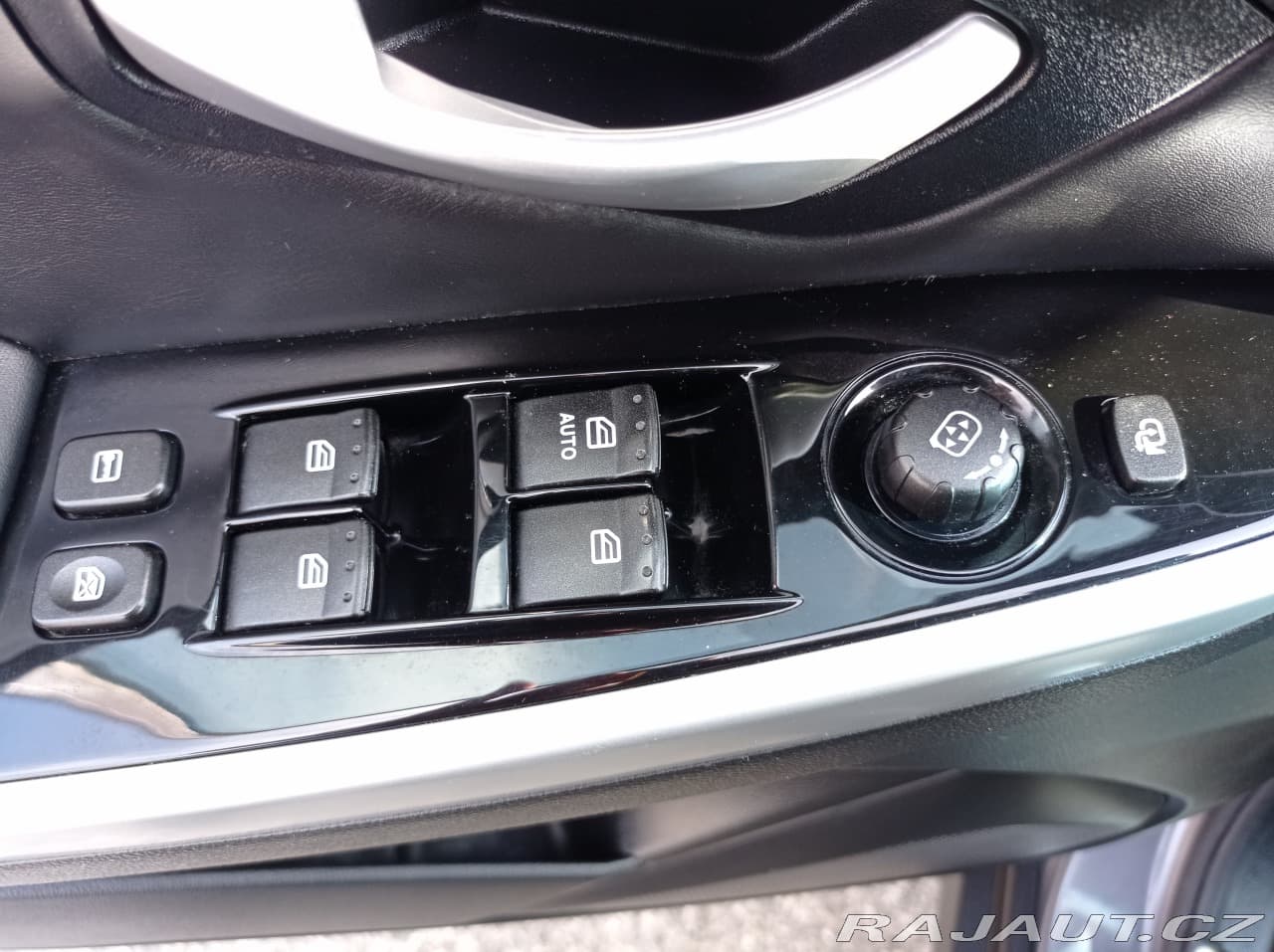 2015 SsangYong Korando - 10