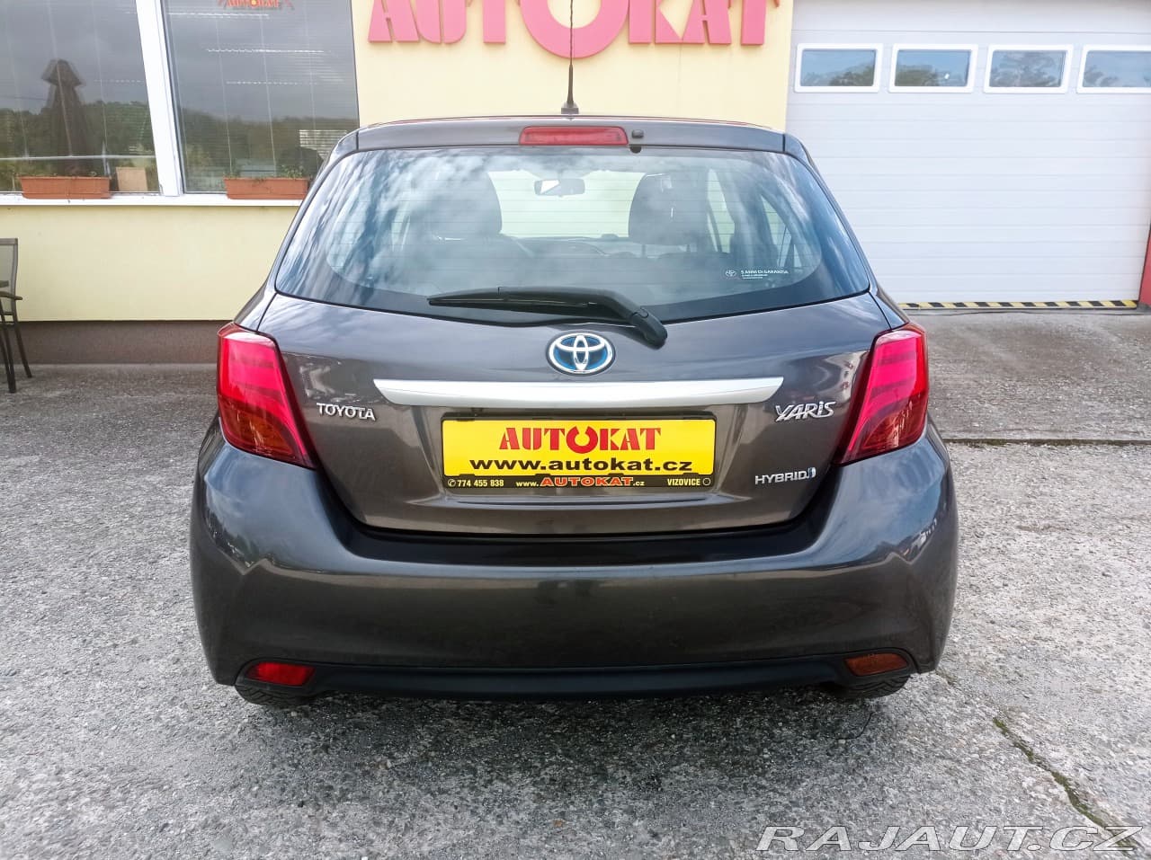 2016 Toyota Yaris - 4