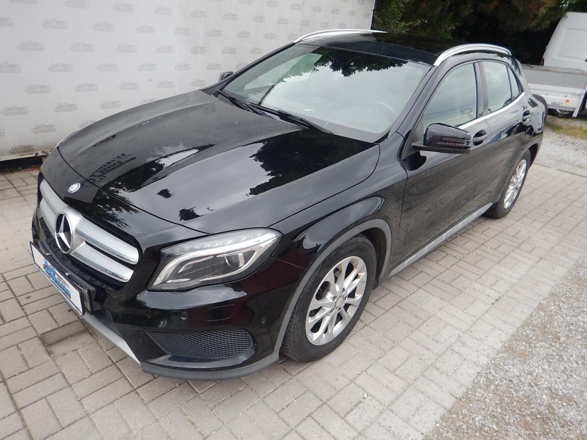 2014 Mercedes-Benz GLA - 2
