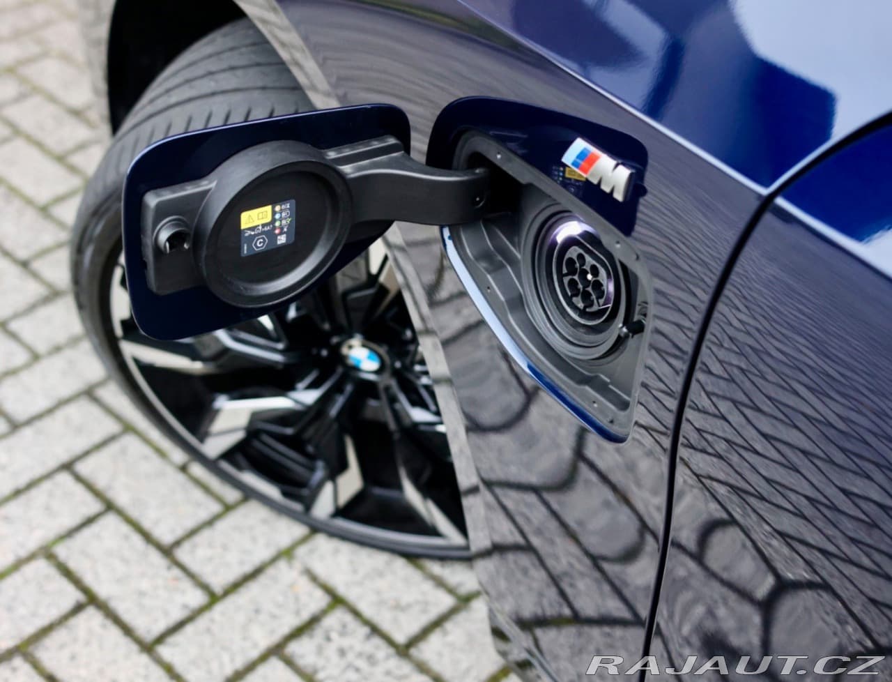 2025 BMW 5-Series - 6