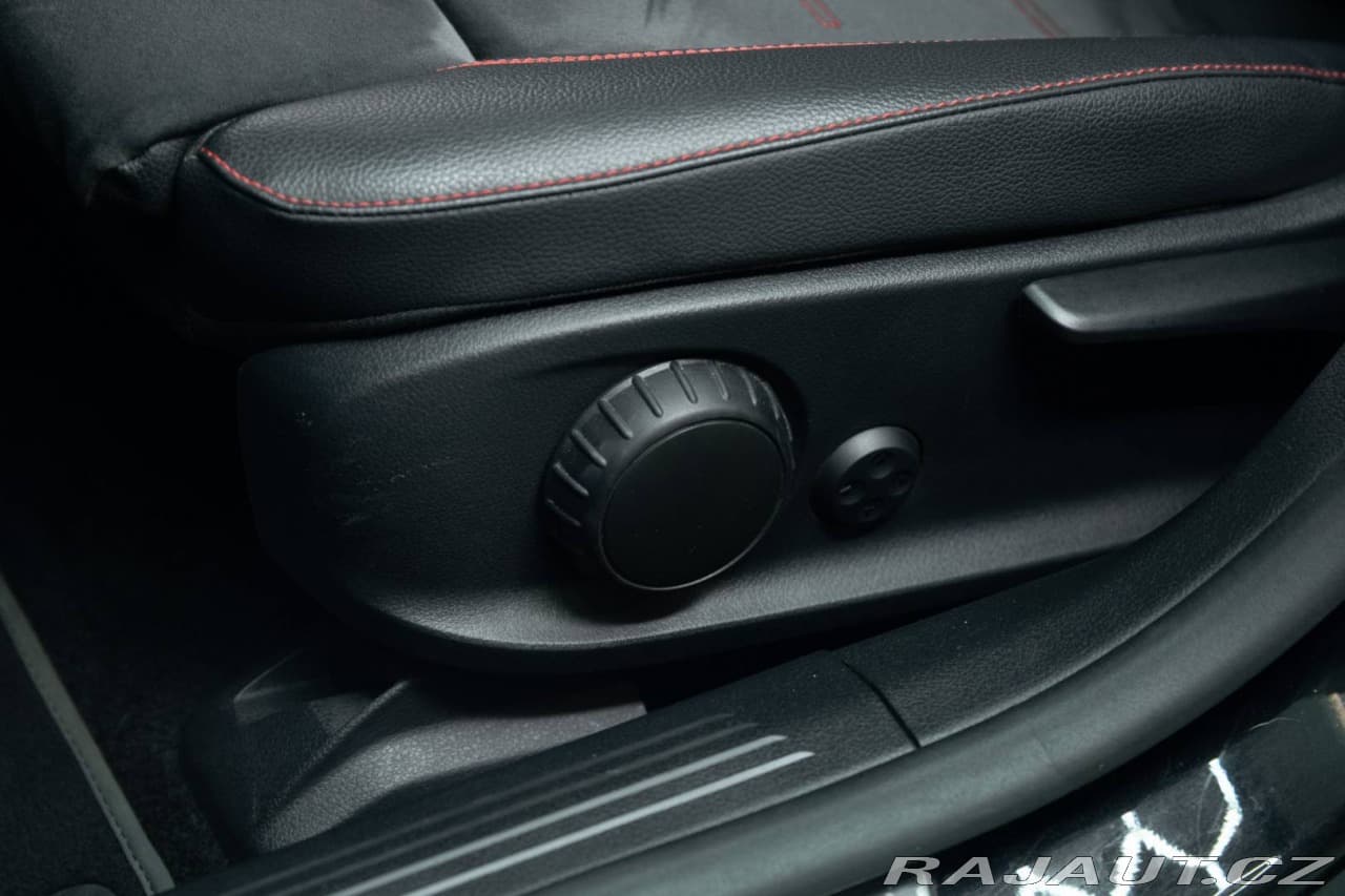 2020 Mercedes-Benz Cla - 11