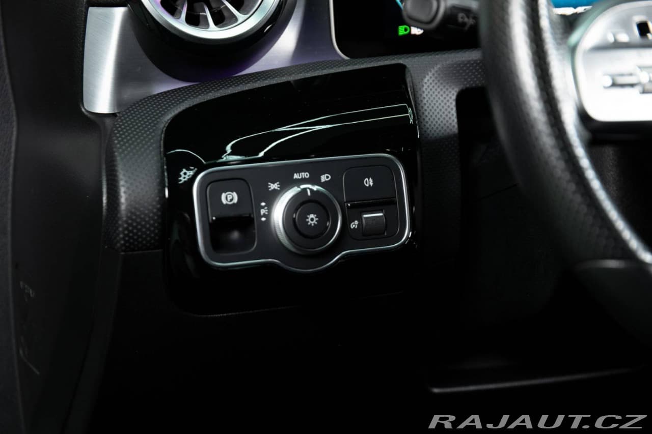 2020 Mercedes-Benz Cla - 8