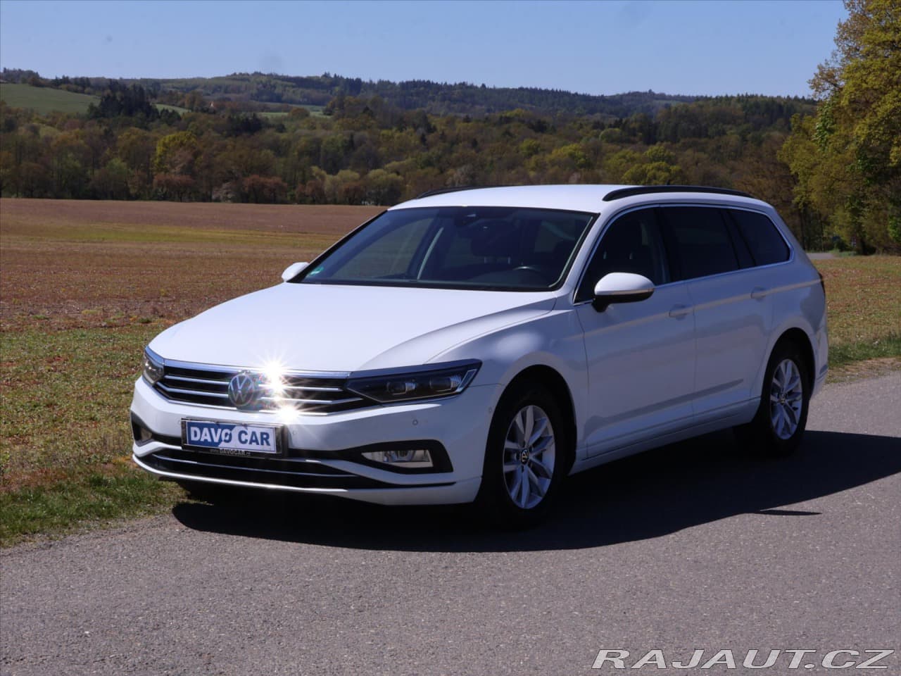 2022 Volkswagen PASSAT - 3