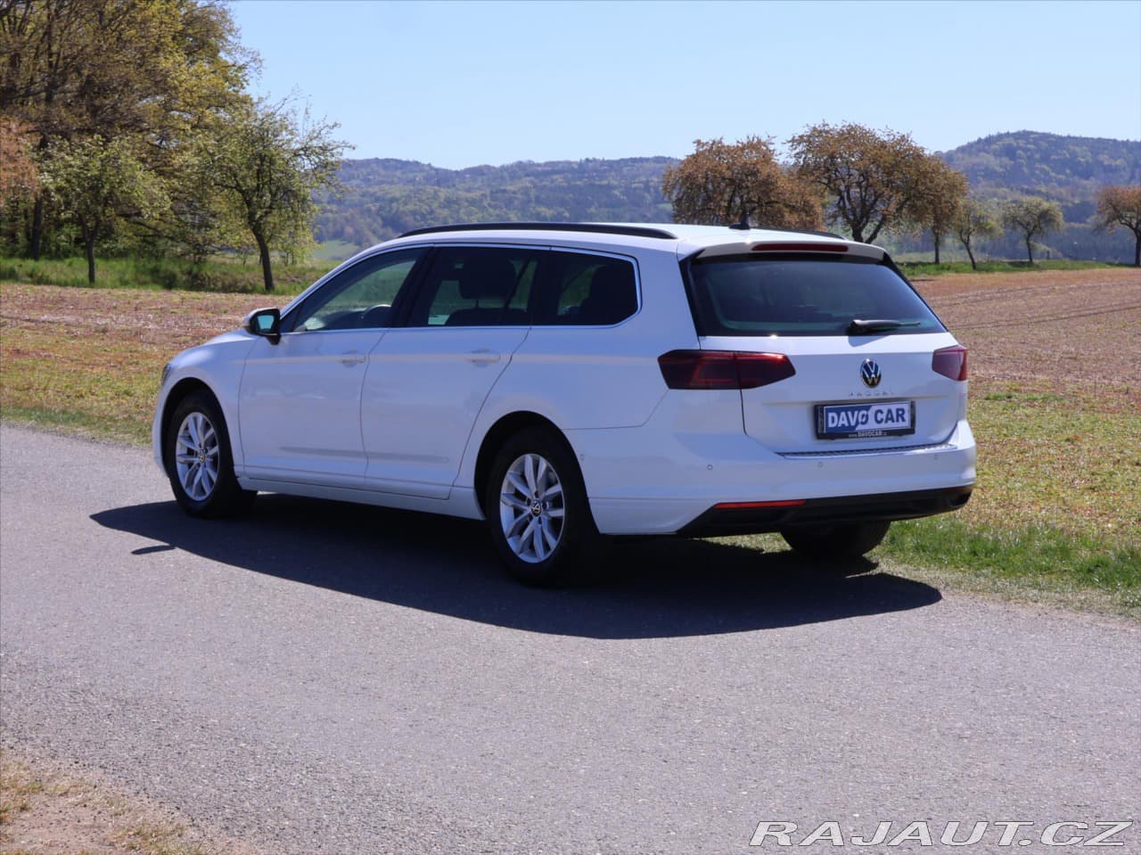 2022 Volkswagen PASSAT - 5