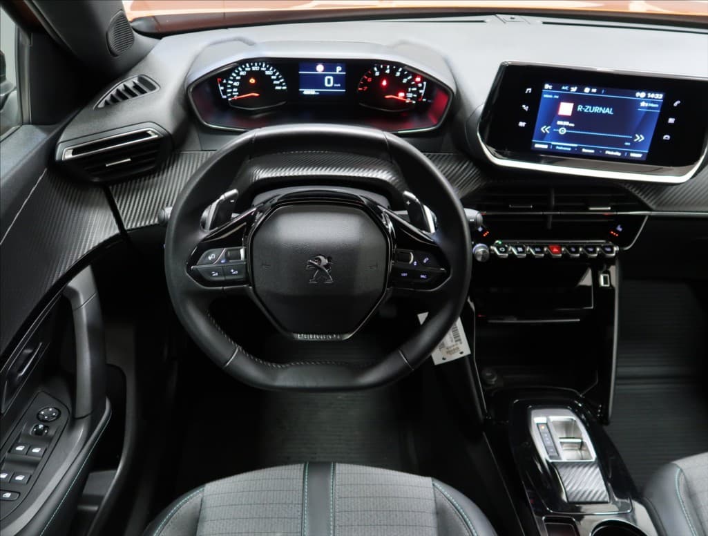 2023 Peugeot 2008 - 12