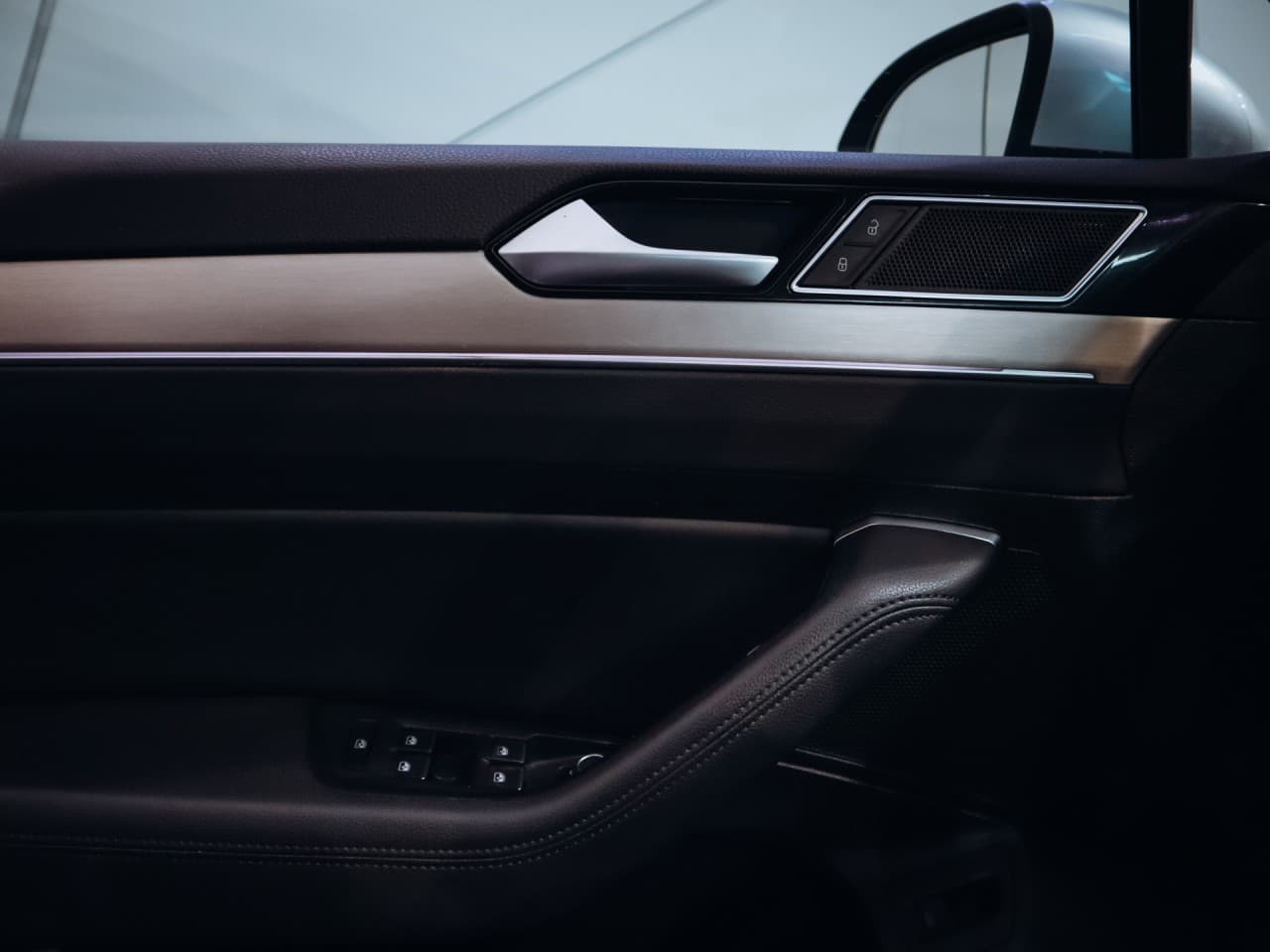 2019 Volkswagen Passat - 10