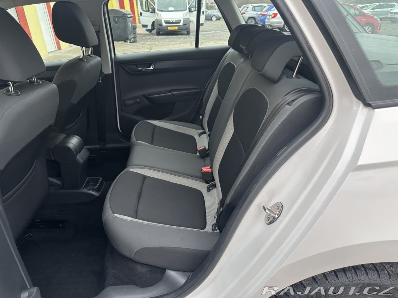 2017 Škoda Fabia - 12