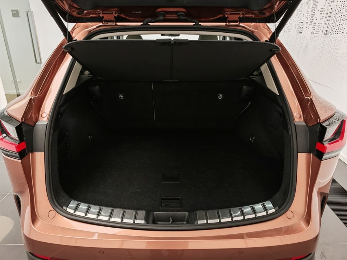 2024 Lexus Ostatní - 13