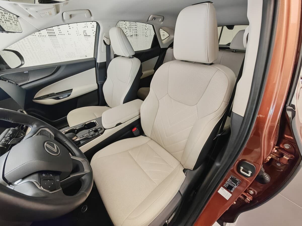 2024 Lexus Ostatní - 18