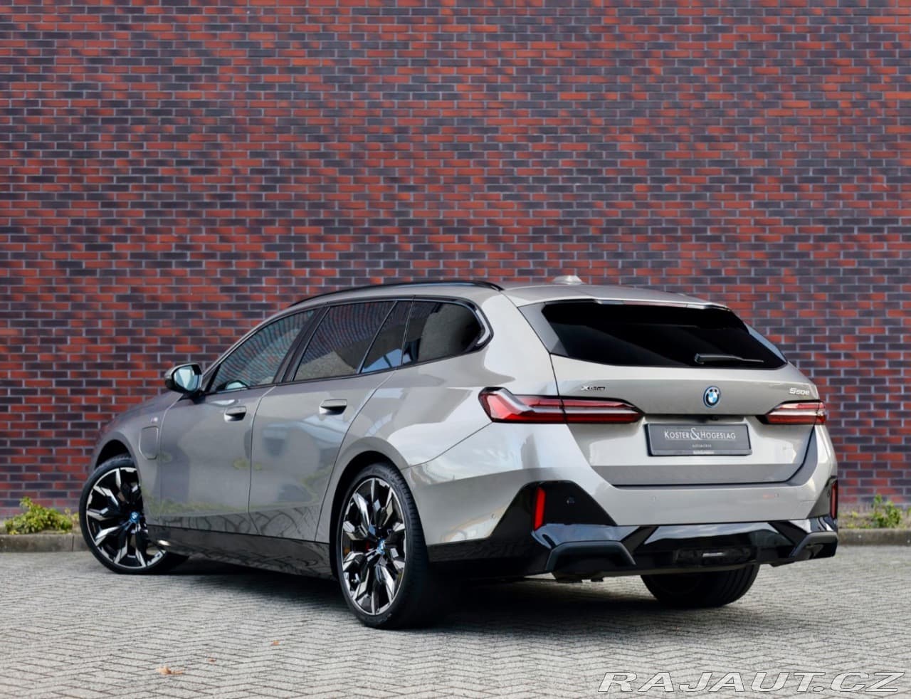 2025 BMW 5-Series - 2