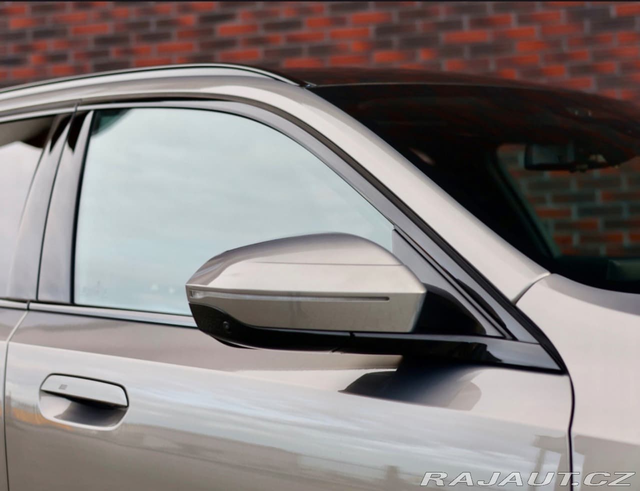 2025 BMW 5-Series - 20