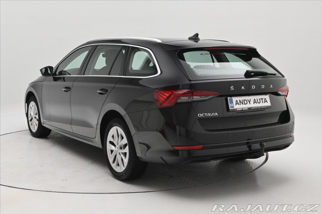 2022 Škoda Octavia - 7