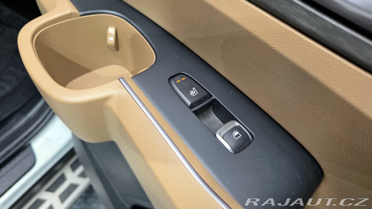 2024 Kia Sorento - 12