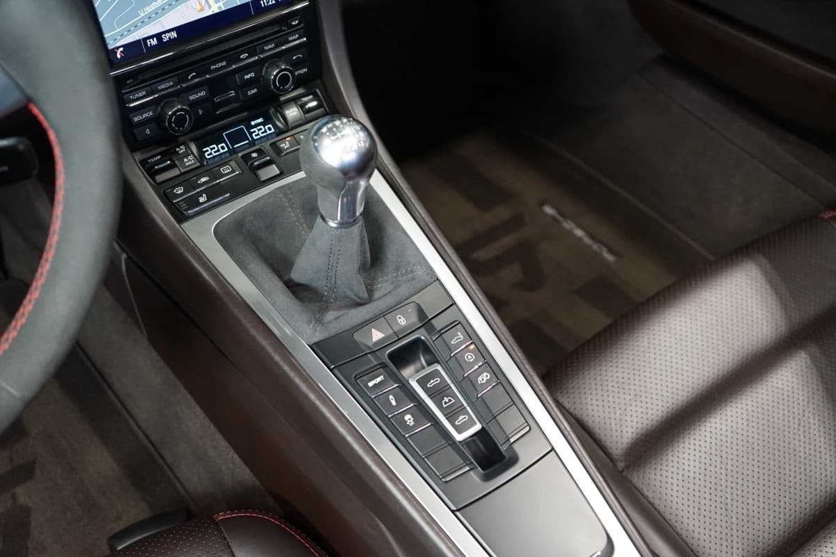 2013 Porsche 911 - 12