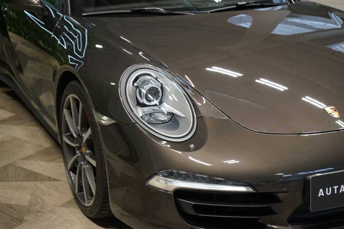 2013 Porsche 911 - 5