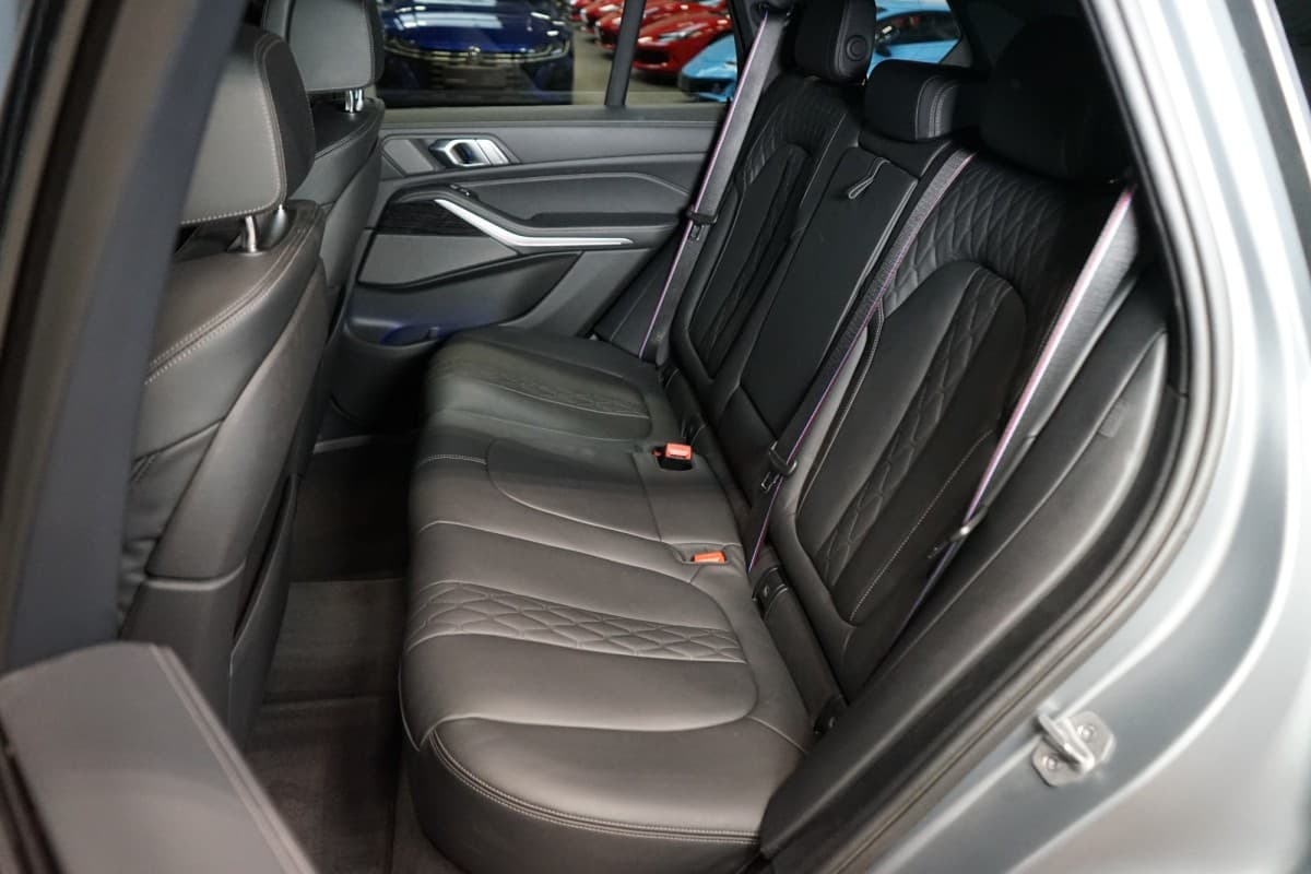 2023 BMW X5 - 12