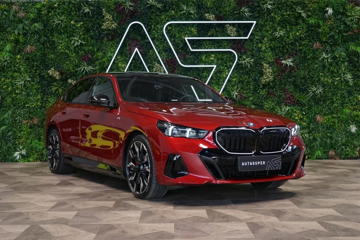 2024 BMW 5-Series - 3