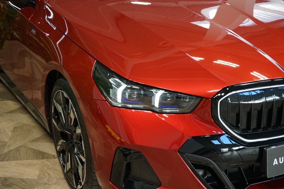 2024 BMW 5-Series - 4
