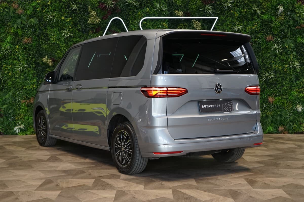 2025 Volkswagen Multivan - 7