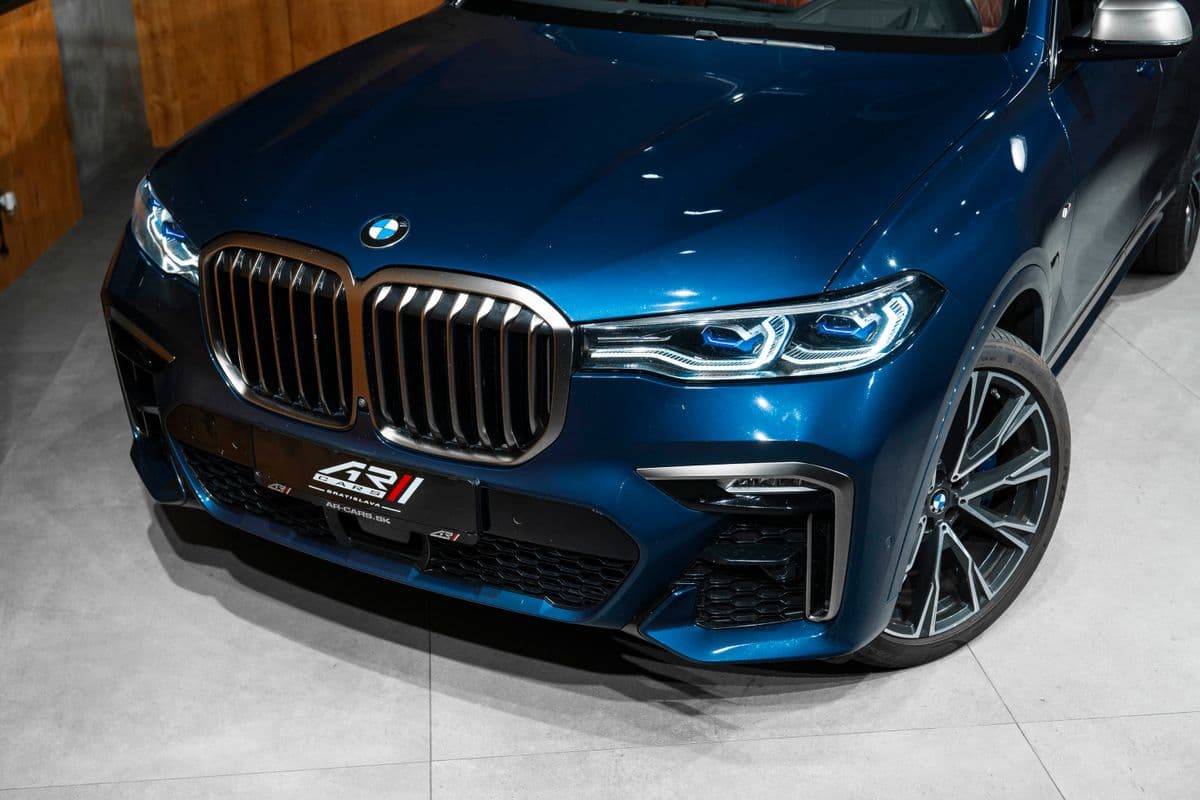 2020 BMW X7 - 4