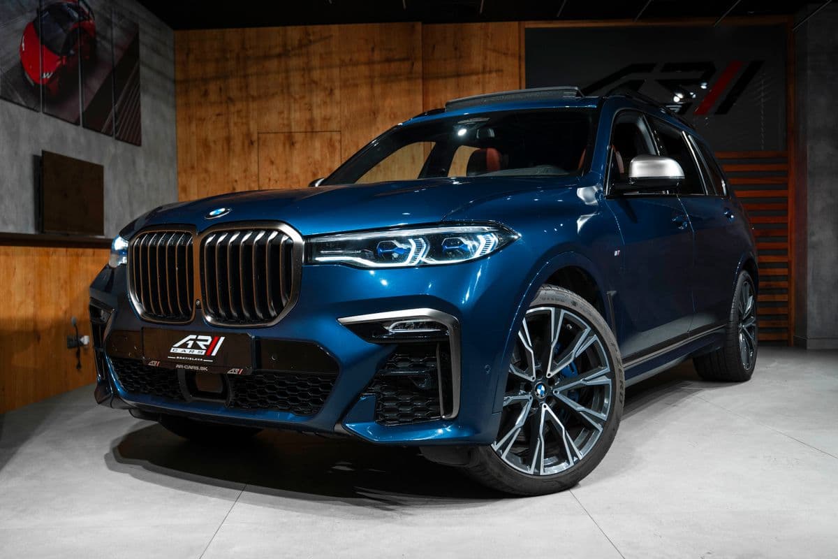 2020 BMW X7 - 5