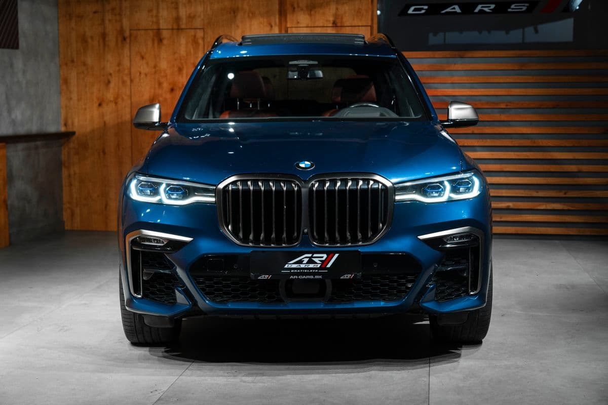 2020 BMW X7 - 6
