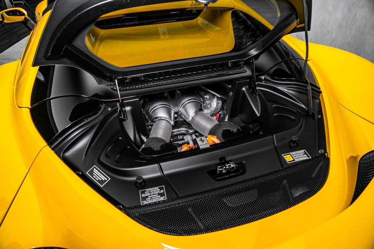 2025 Ferrari 296 - 13