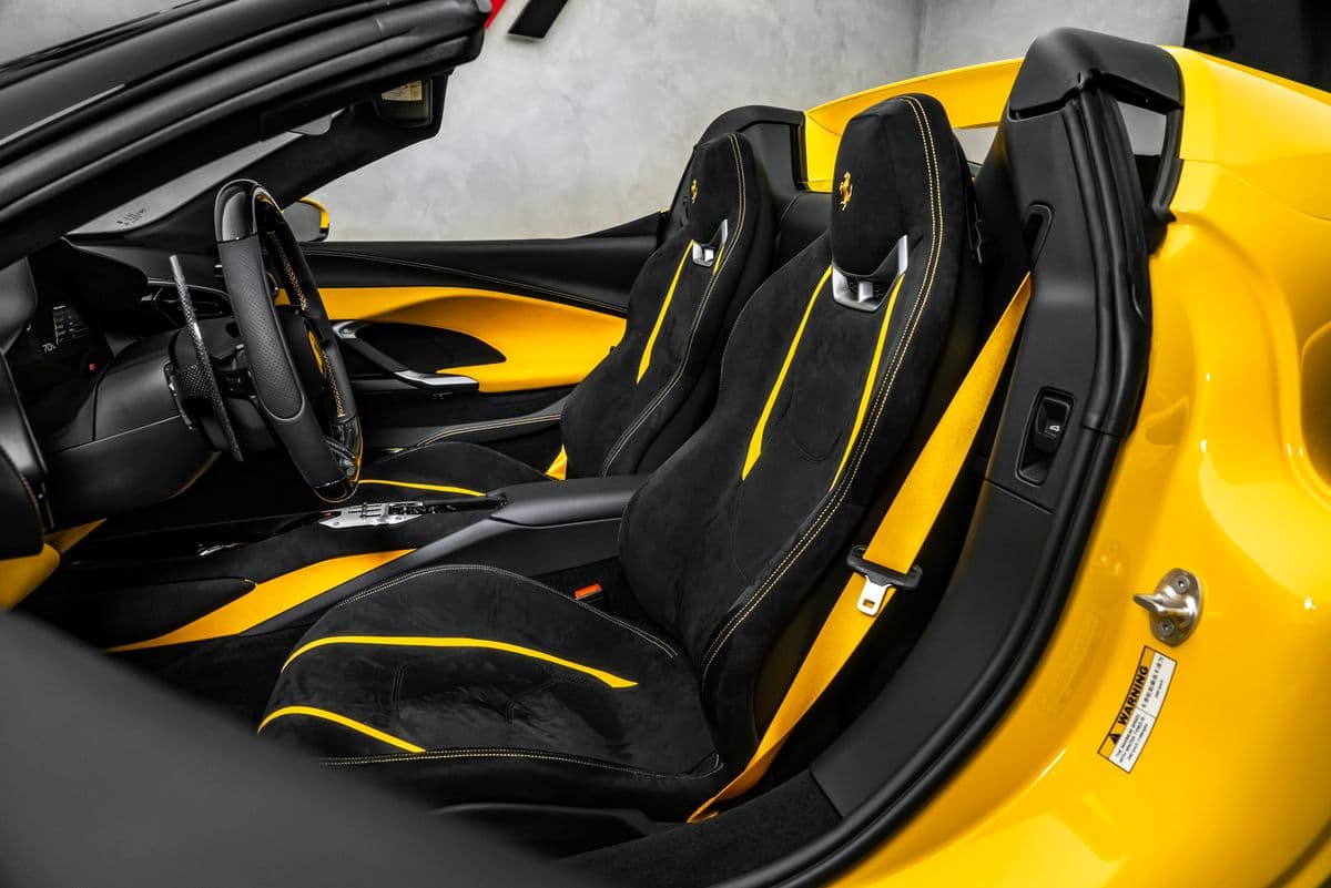 2025 Ferrari 296 - 18