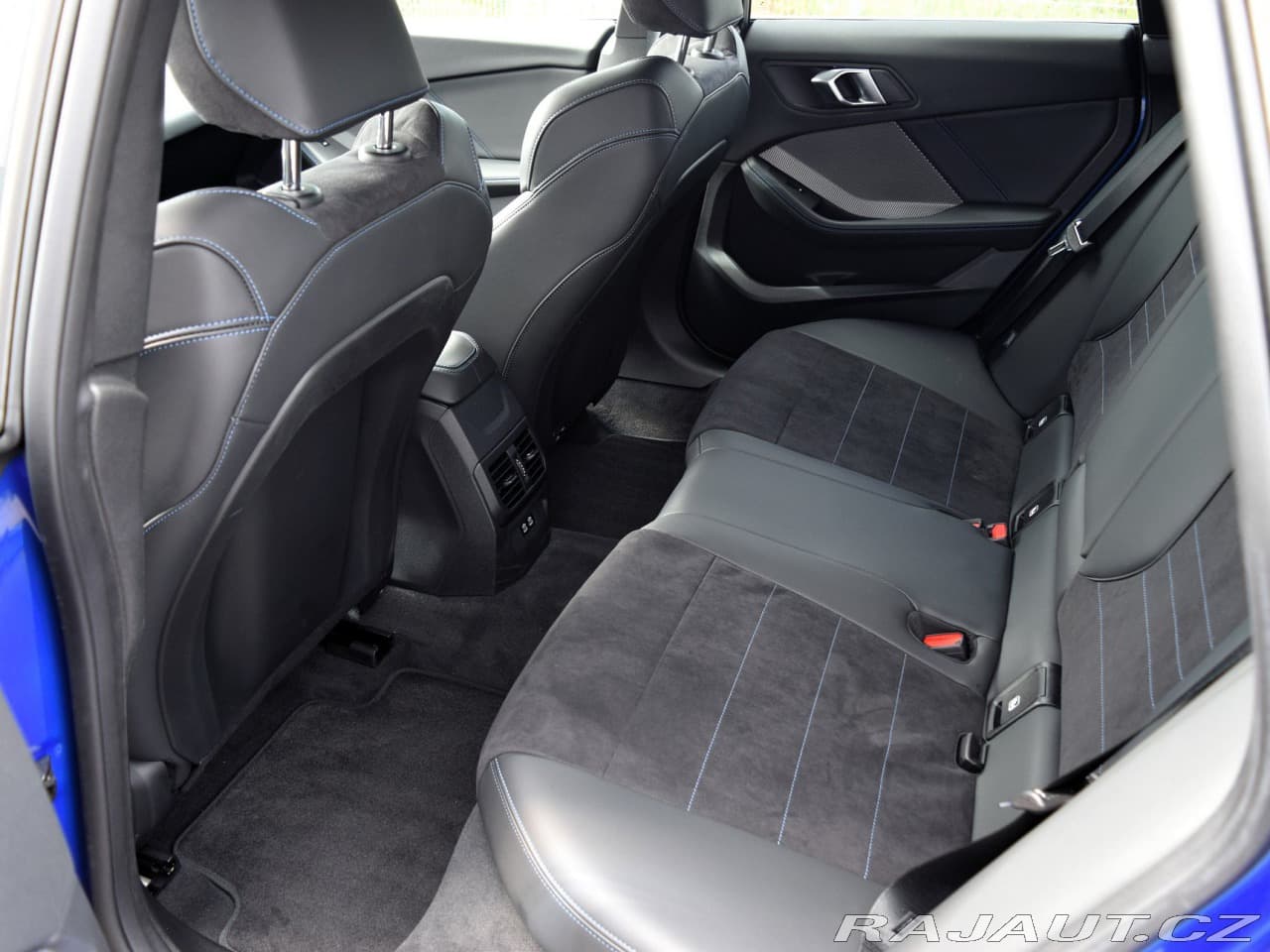 2025 BMW 2-Series - 14