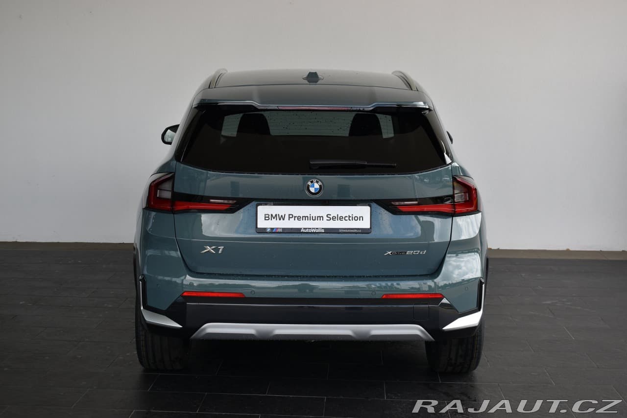 2025 BMW X1 - 8