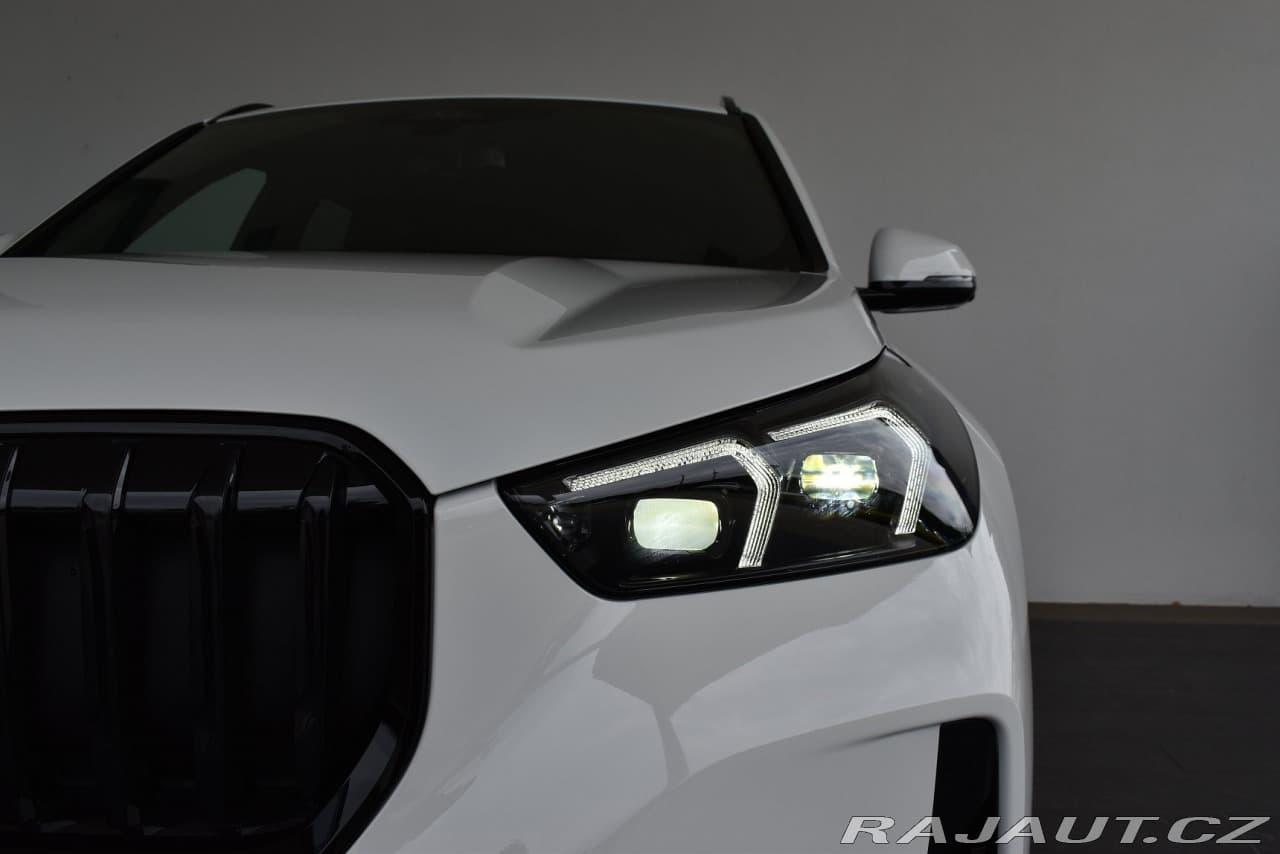 2025 BMW X1 - 18
