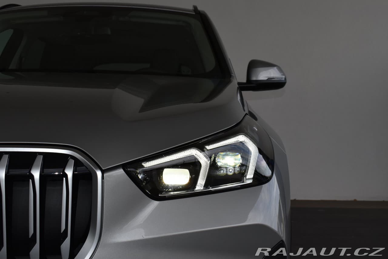 2025 BMW X1 - 17