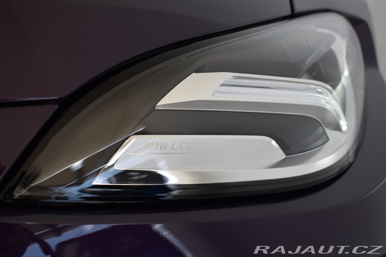 2025 BMW 1-Series - 15