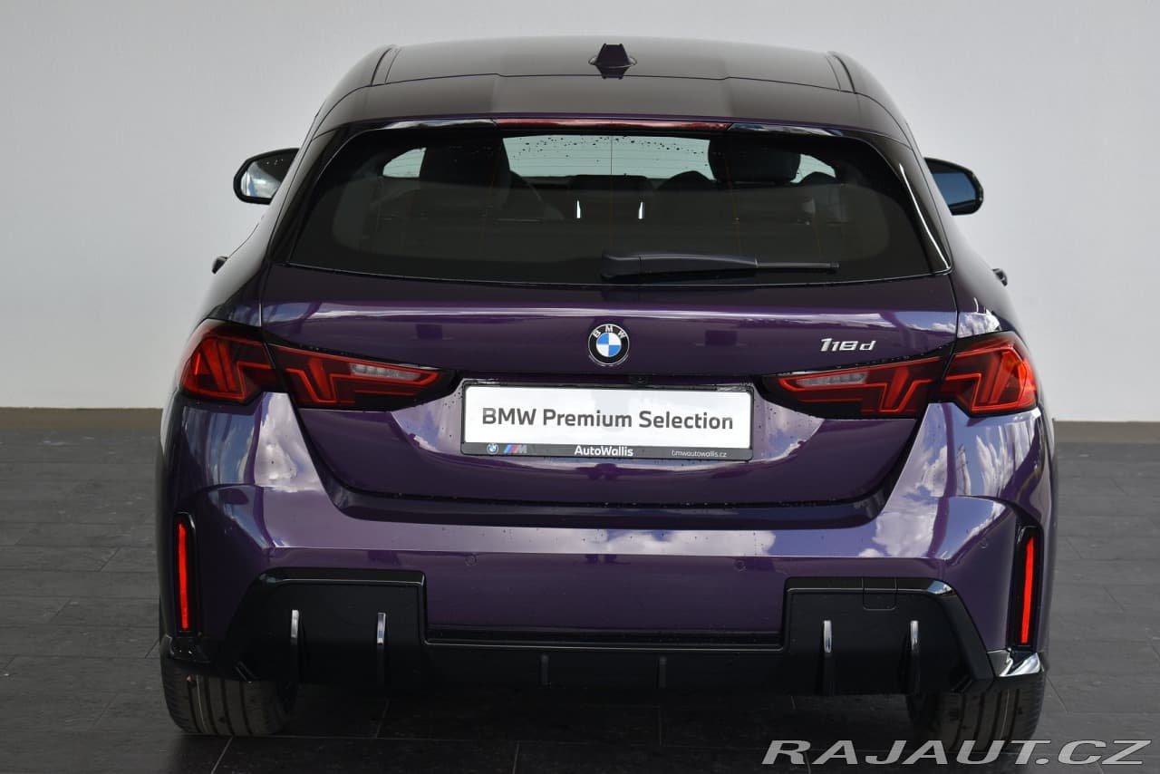 2025 BMW 1-Series - 8