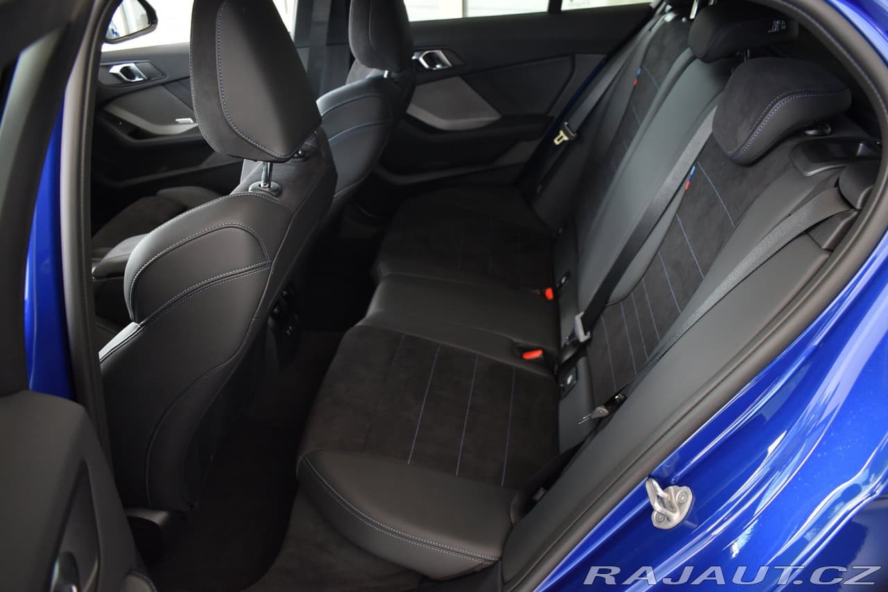 2024 BMW 1-Series - 11