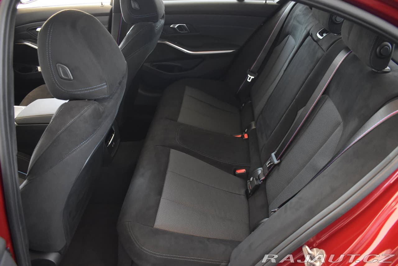 2025 BMW 3-Series - 14