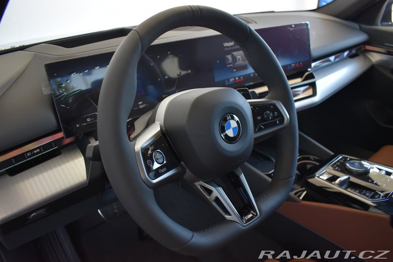 2025 BMW 5-Series - 10