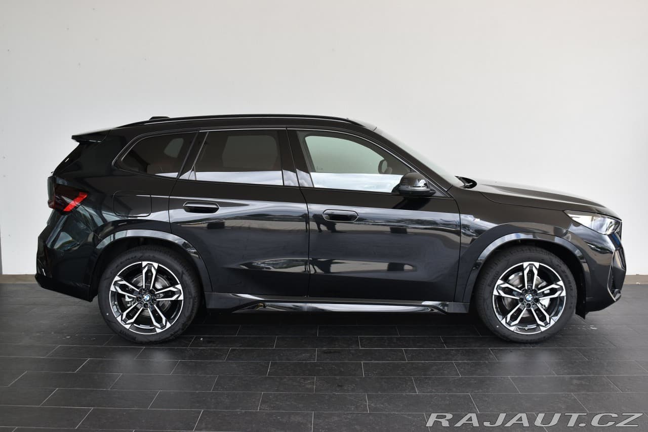2025 BMW X1 - 3