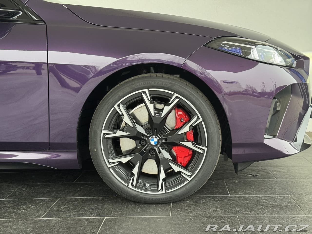 2025 BMW 2-Series - 10