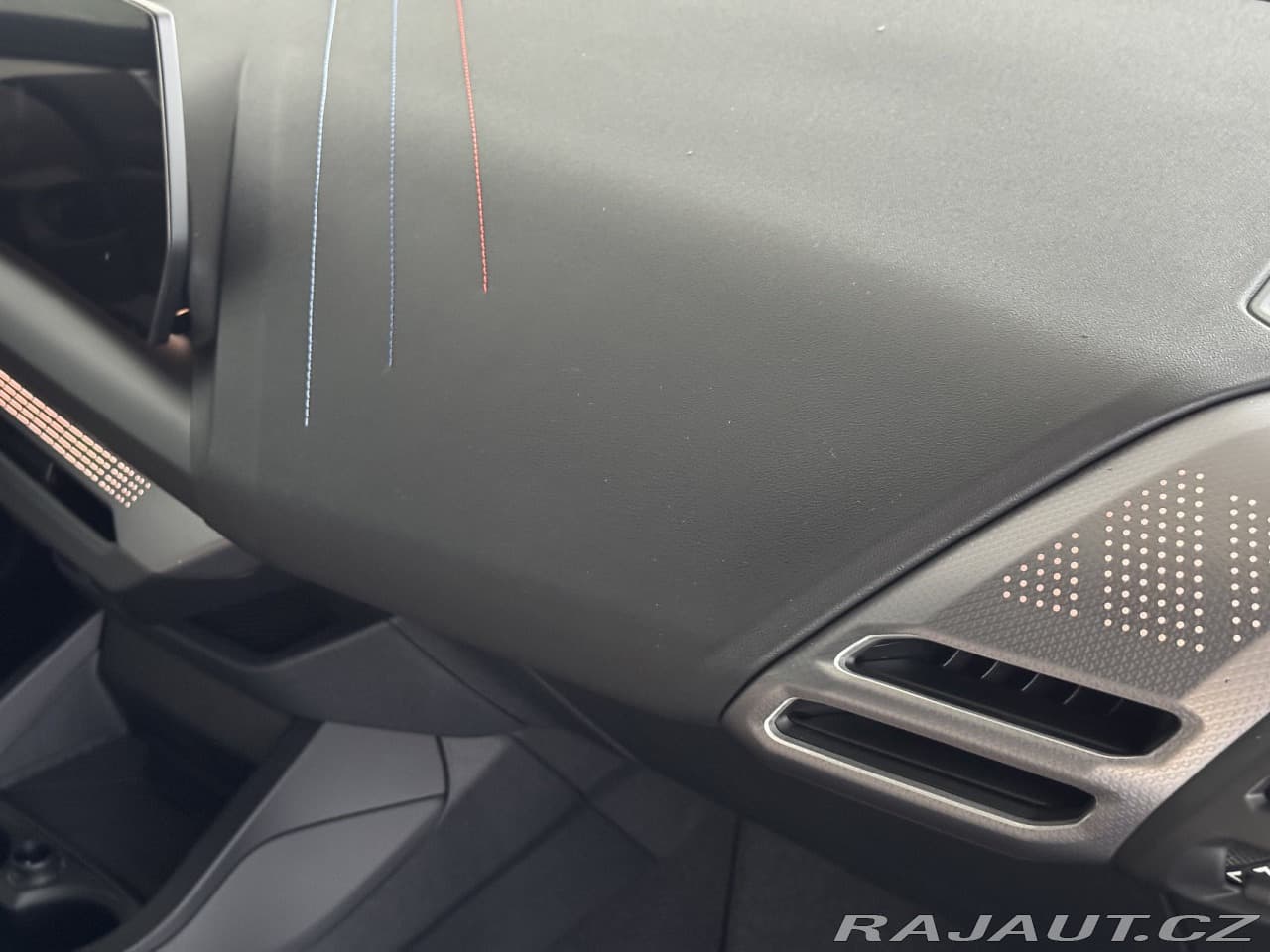 2025 BMW 2-Series - 12