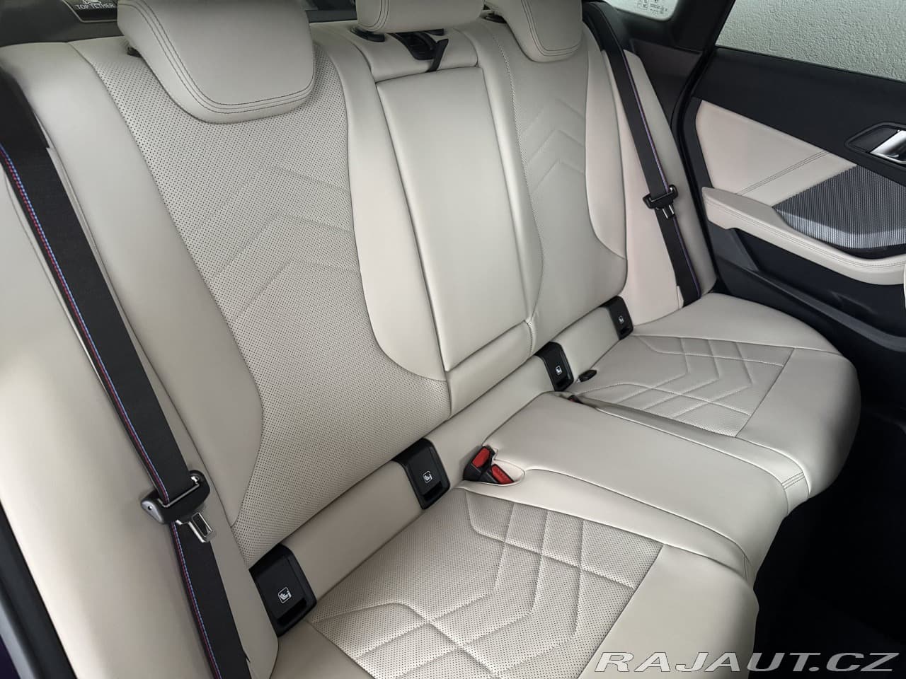 2025 BMW 2-Series - 17