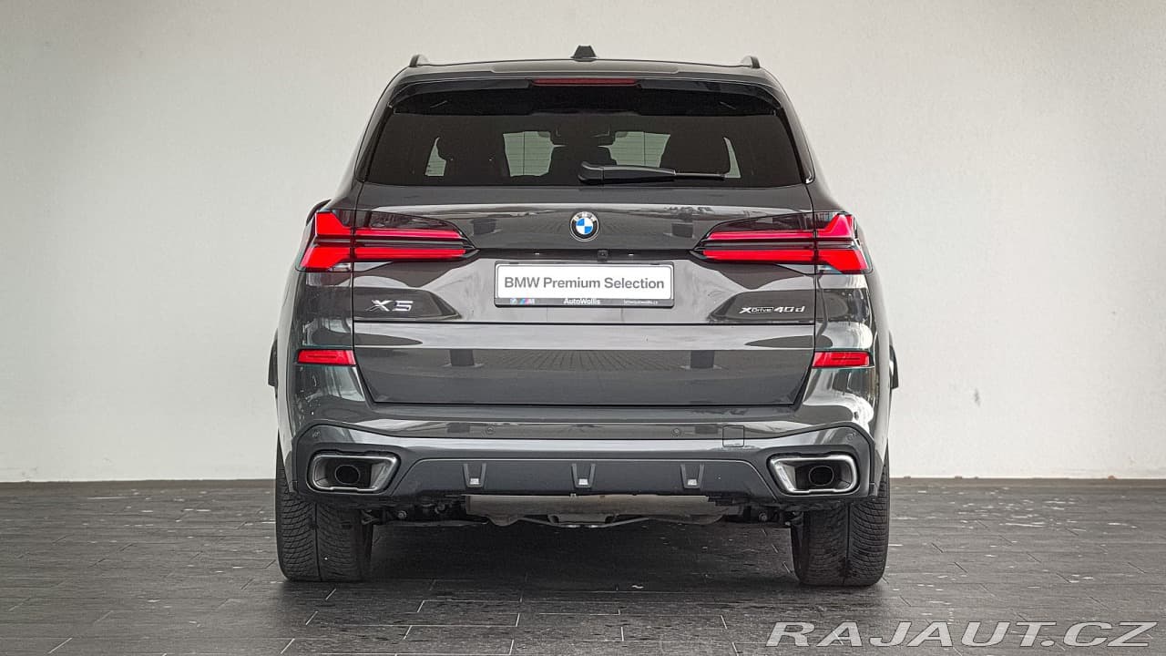2024 BMW X5 - 12