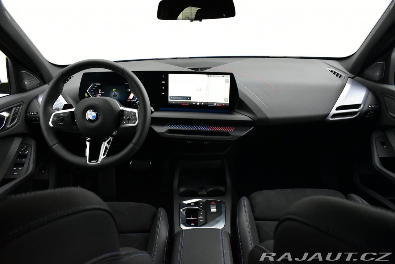 2024 BMW 1-Series - 9