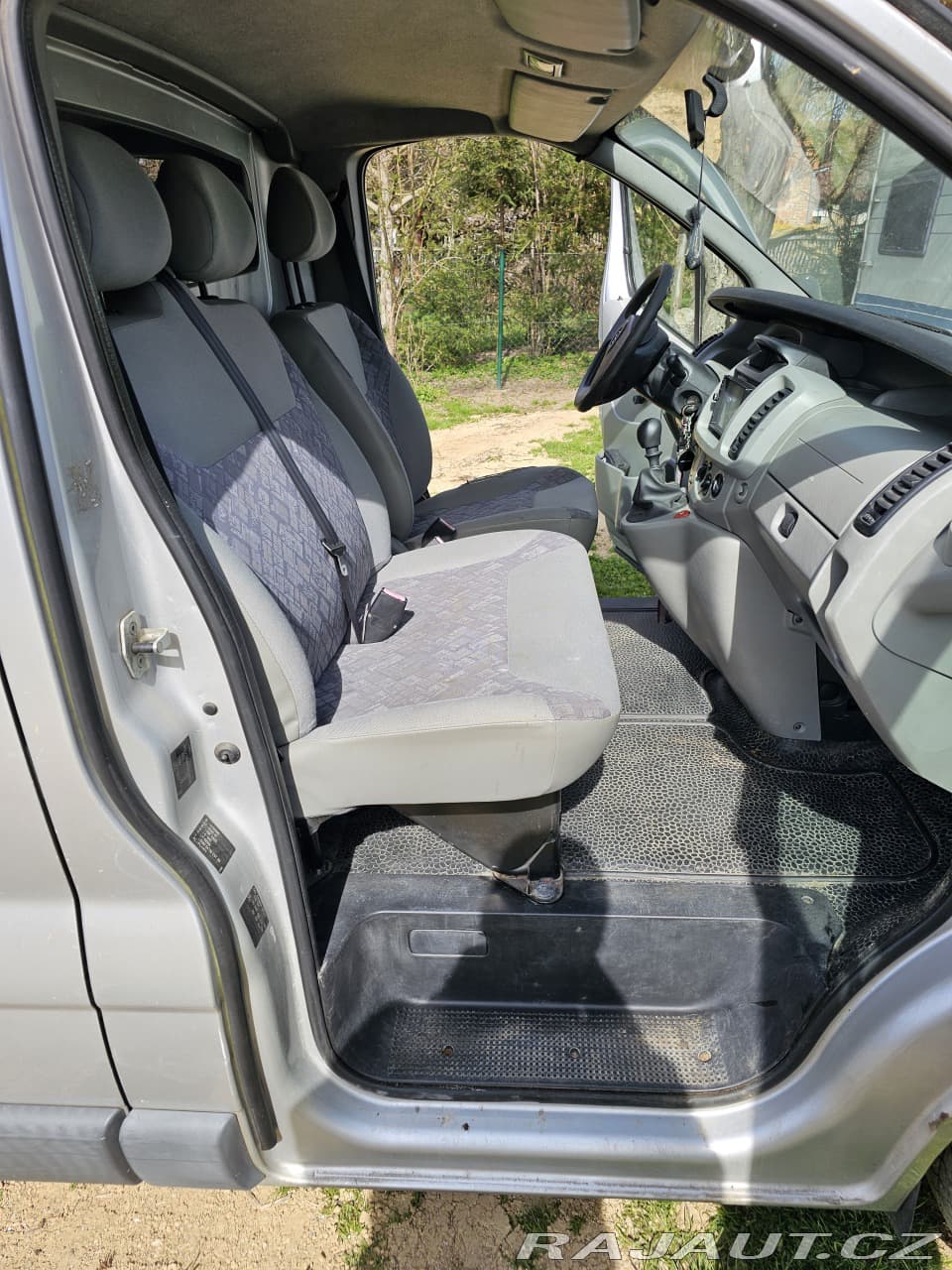 2005 Opel Vivaro - 12