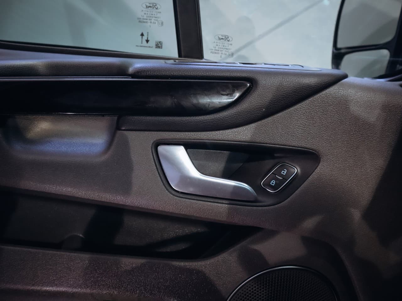 2022 Ford Tourneo - 11