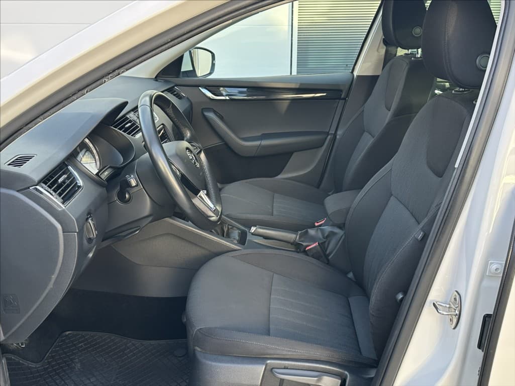 2019 Škoda Octavia - 11