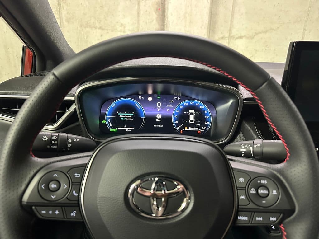 2026 Toyota Corolla - 14