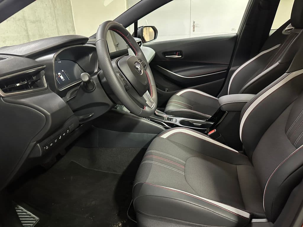 2026 Toyota Corolla - 9